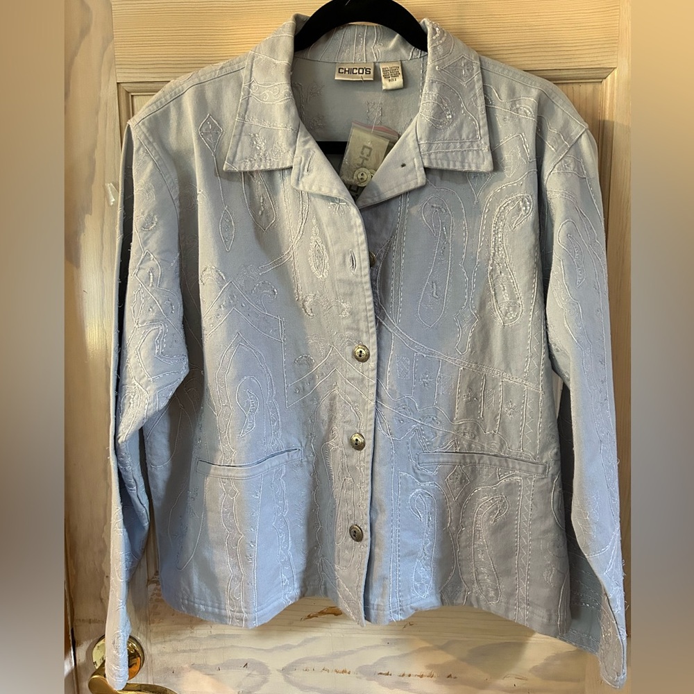 NWT Chico’s Camelot Roadster Jacket in September Morning Glory. Women’s size 2